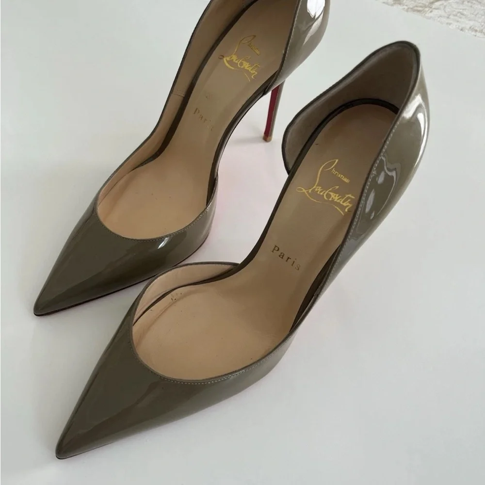 Christian Louboutin Green Heels Elegant Design - Picture 6 of 7